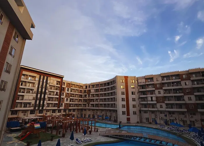 Tiba Golden Downtown 158 Pool View Appart hôtel *