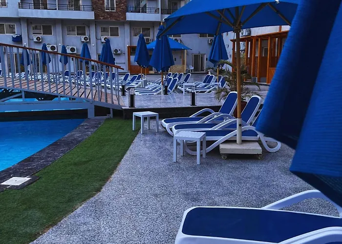 Tiba Golden Downtown 158 Pool View Appart hôtel Hurghada